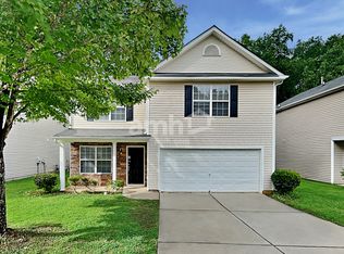 2308 Gooseberry Rd, Charlotte, NC 28208
