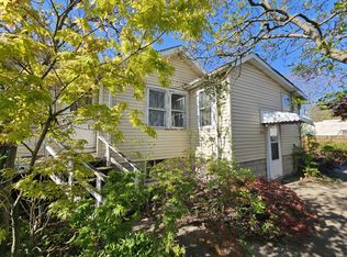 1848 Michigan St, Hammond, IN 46320