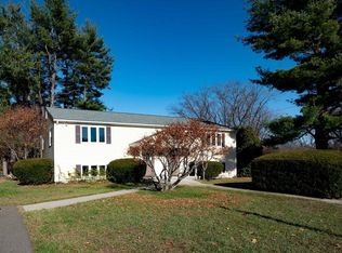 8-10 Wedgewood Dr, Ludlow, MA 01056