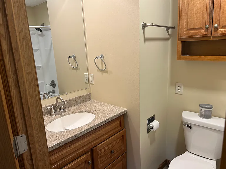 603 Greenbriar Cir — Photo 8