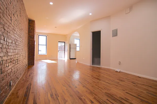 Rented by New Amsterdam Realty Group | media 6