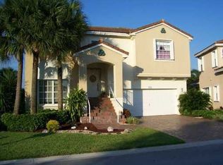 7421 NW 23rd St, Pembroke Pines, FL 33024