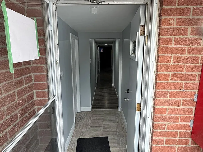 33 Prouse Dr — Photo 4