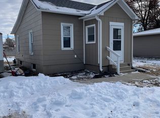 1200 Roxie St, Fremont, NE 68025