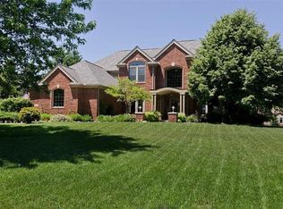 1800 Stonebridge Dr S, Ann Arbor, MI 48108