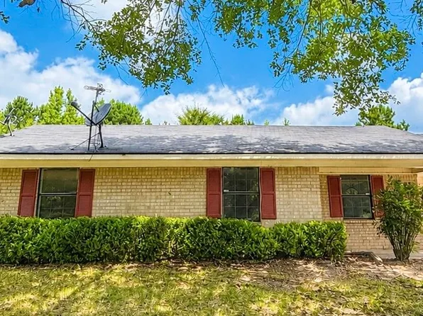 489 Pine Hill Rd, Ore City, TX 75683