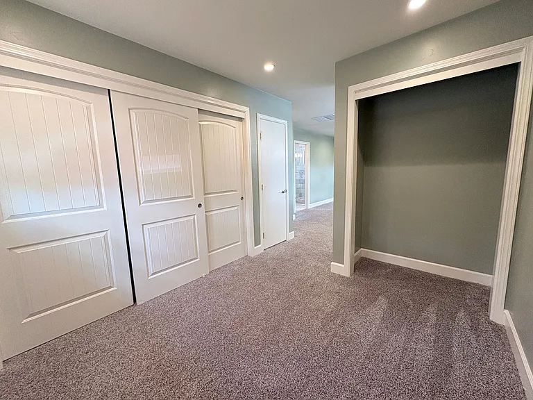 316 Altair Cir — Photo 25