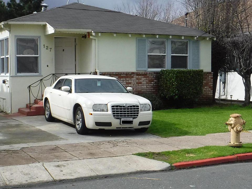 1st image of 127 N Claremont St #B