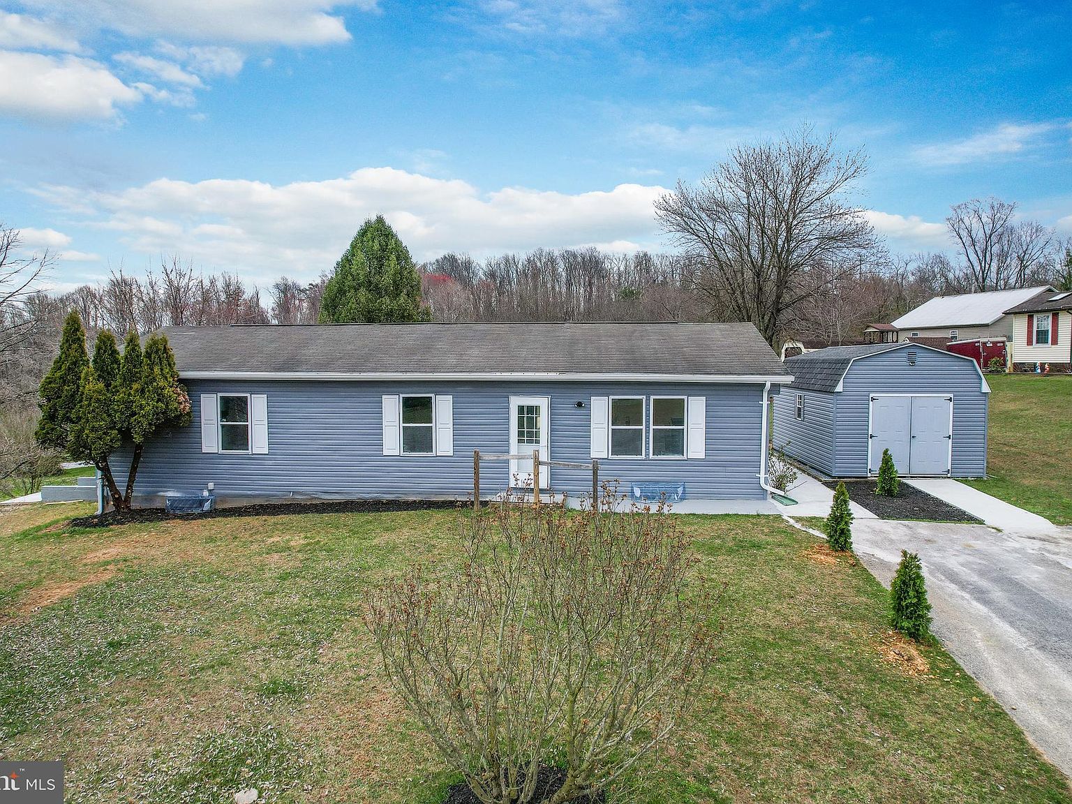2415 Croll School Rd, York, PA 17403 Zillow