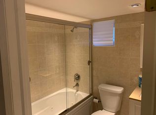 128-17 14th Ave, College Point, NY 11356