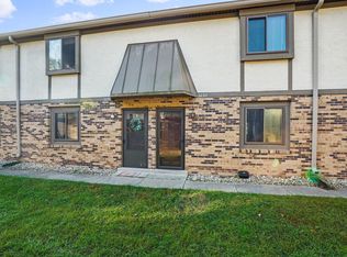 3237 Summertime Ct #30, Columbus, OH 43221