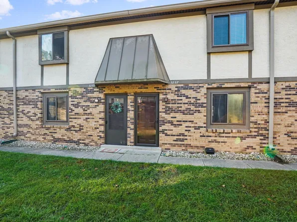 3237 Summertime Ct #30, Columbus, OH 43221
