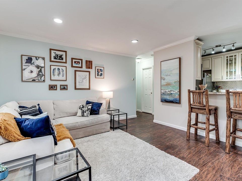1st image of 91 Richmond Boulevard #3A