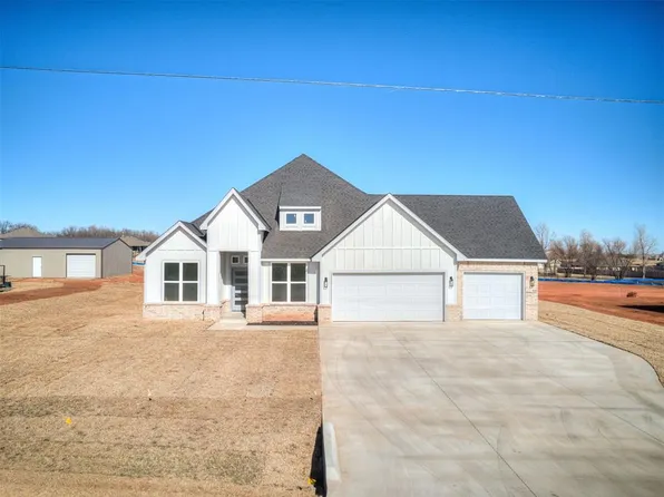 1922 Olive Ave, Tuttle, OK 73089