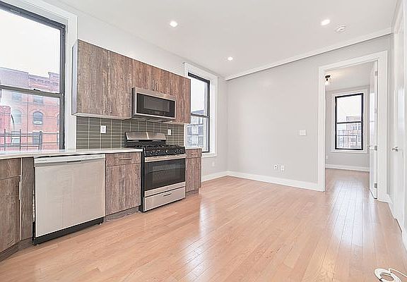4th image of 478 W 145th St APT 32