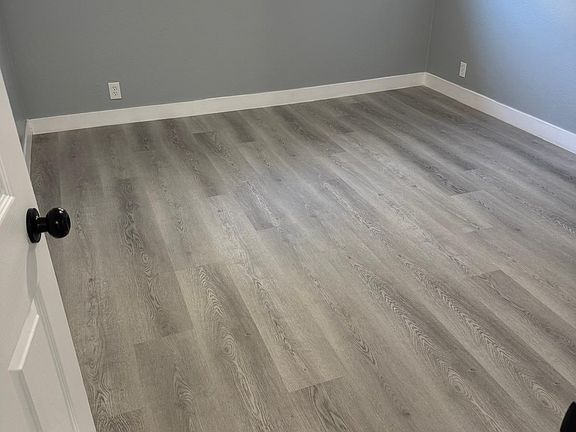 4th image of 1007 Lombard Dr #B