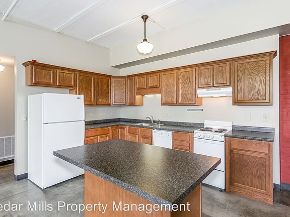 4th image of 3003 E Kellogg Dr APT 107