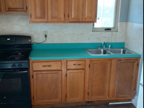 4th image of 1011 Navarre Ave #1/2