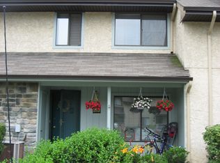 282 Hampshire Dr, Plainsboro, NJ 08536