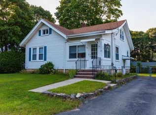 29 Searles Pl, Brockton, MA 02301