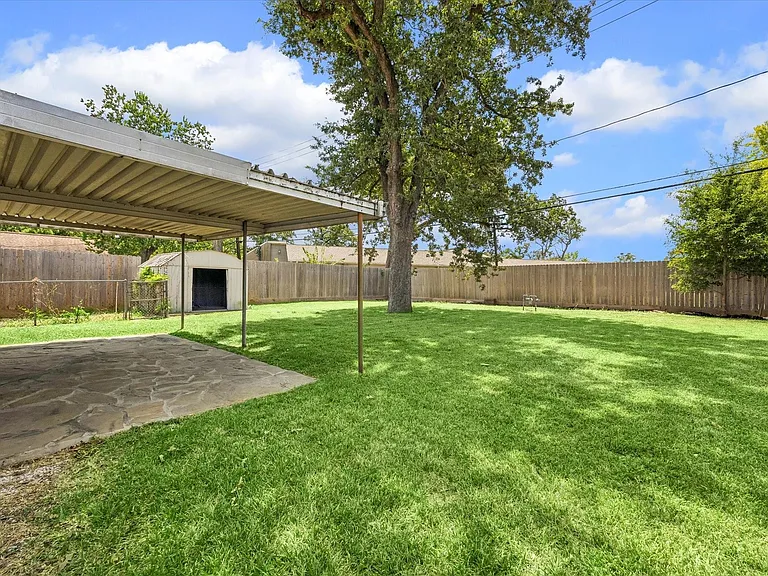 4509 Libbey Ln — Photo 10