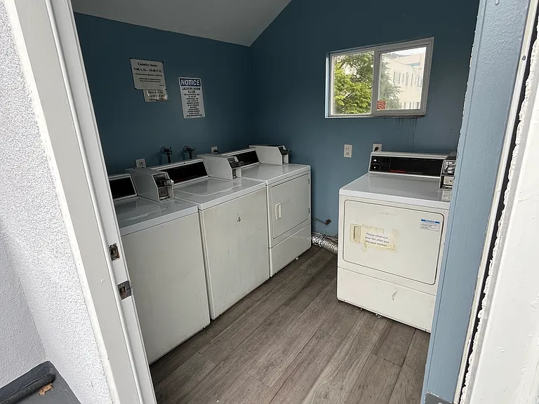 115 Maynard St #102 — Photo 12