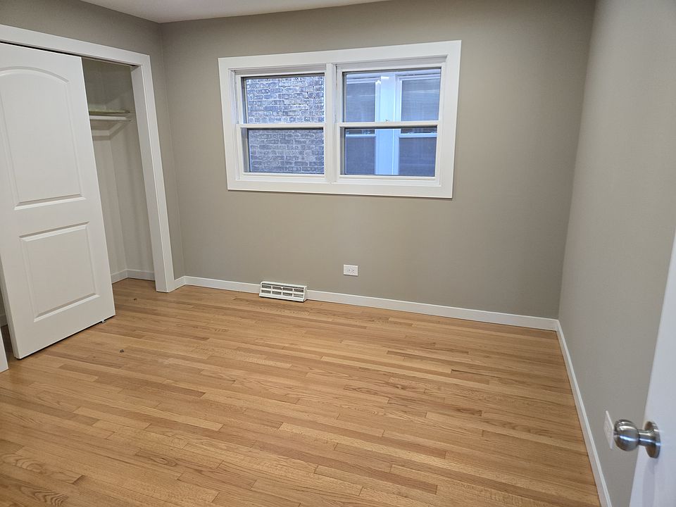 1st image of 5632 N Francisco Ave #1
