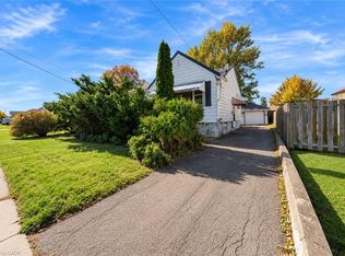 808 Southworth St S, Welland, ON L3B 2A4