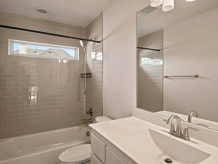 4524 Del Rey Ave — Photo 9
