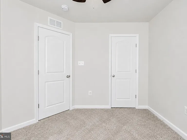 4731 Cambria Rd — Photo 40