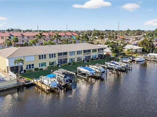 1621 Beach PKWY #203, CAPE CORAL, FL 33904