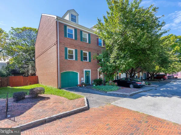 408 W 4th St, Wilmington, DE 19801