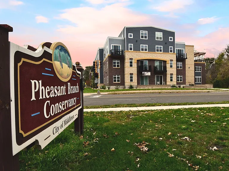 Beaverbrook Apartments — Photo 8