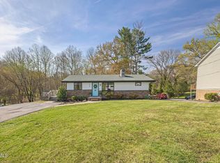 129 Lake Dr, Gray, TN 37615