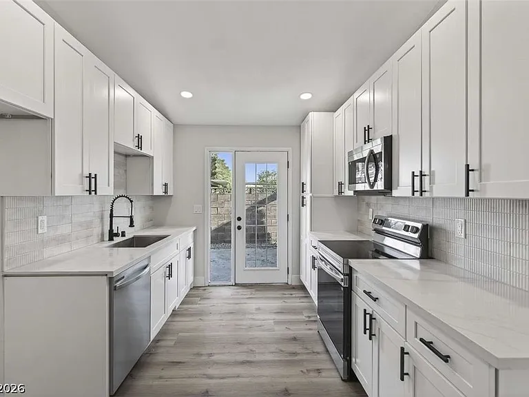 6529 Pinon Pine Way — Photo 11