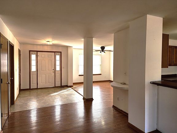 5th image of 419 Driftwood Dr
