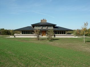 1484 195th St, Hiawatha, KS 66434