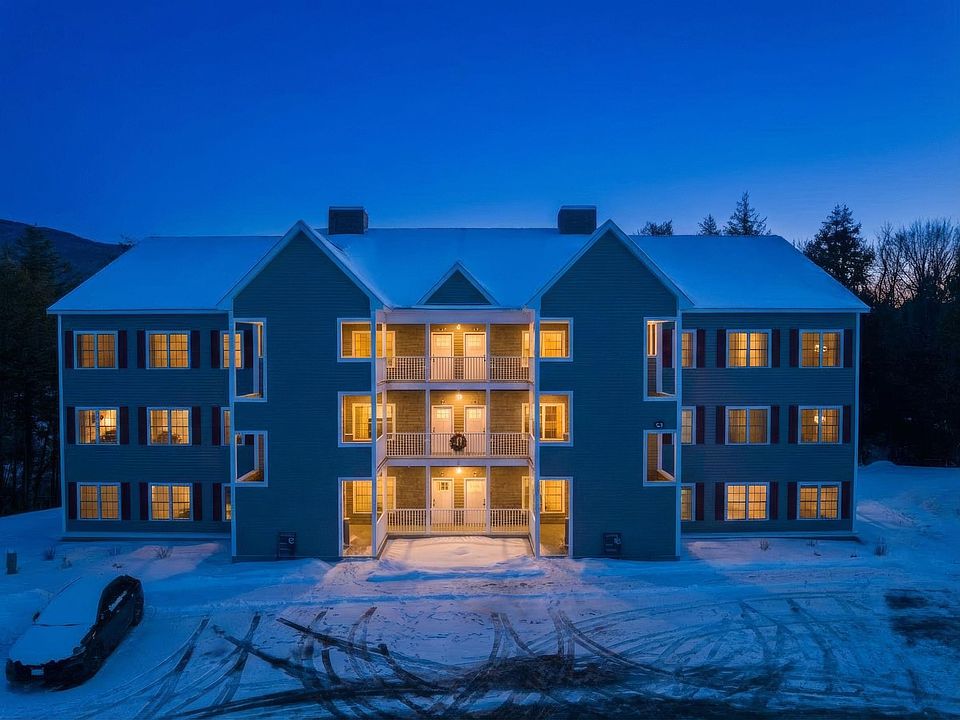 1st image of 20 Twin Tip Terrace #7