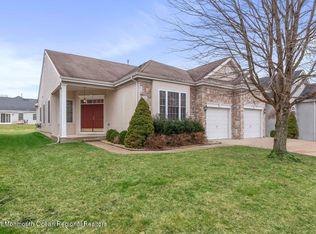 10 Saint Andrews Rd, Jackson, NJ 08527