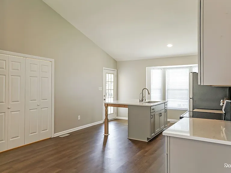 76 Northwinds North Dr — Photo 5