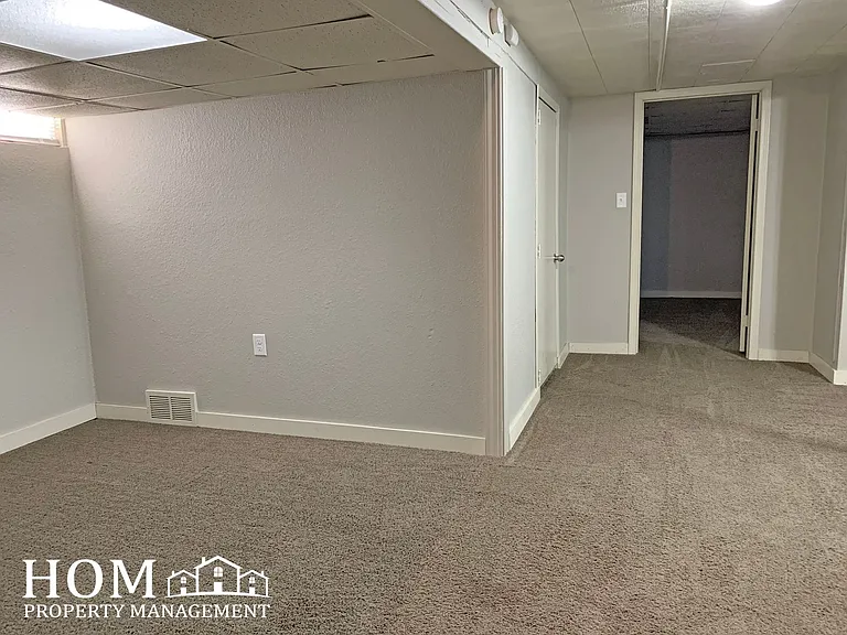 532 W Wheeler Ave — Photo 9