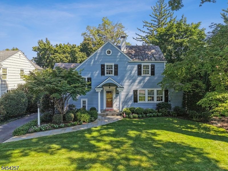 1st image of 106 Pomeroy Rd