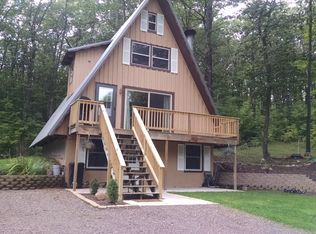 300 Indianhead Rd, Wakefield, MI 49968