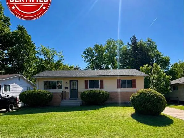 10432 Baron Dr, Saint Louis, MO 63136