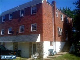 2nd image of 1135 Pine St