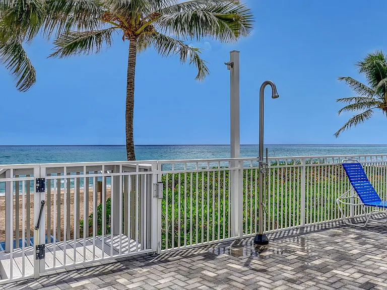 3221 S Ocean Blvd #608 — Photo 30