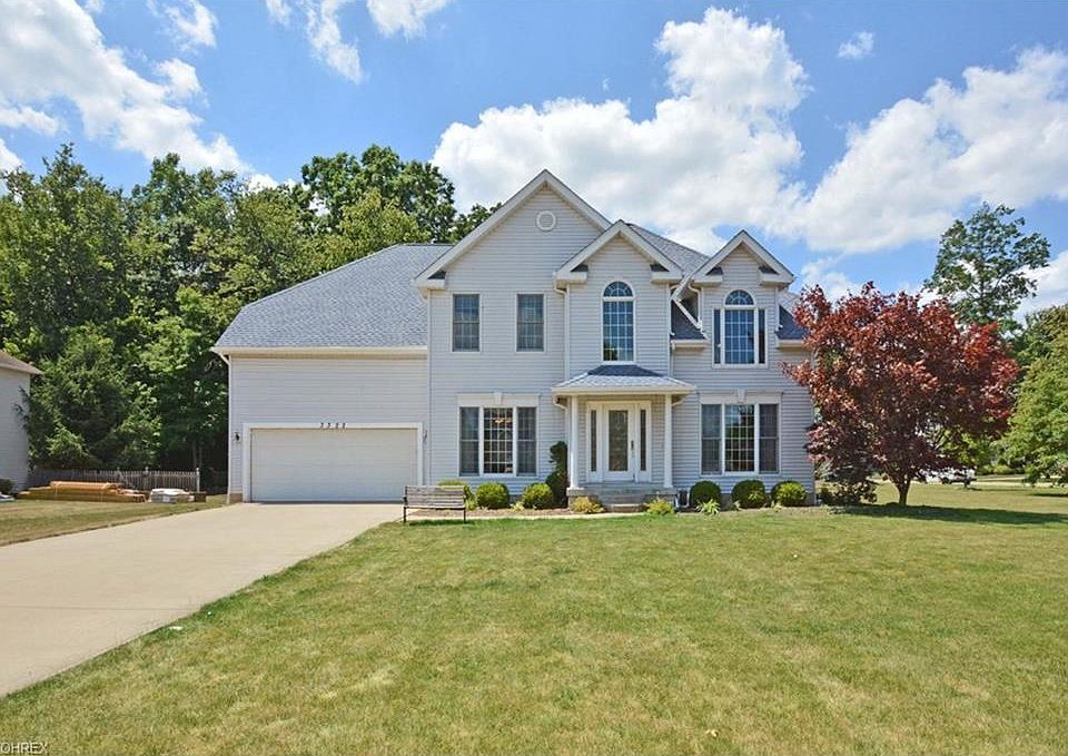 1st image of 3322 Barrington Dr