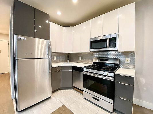 2nd image of 56 Fort Washington Ave APT 47