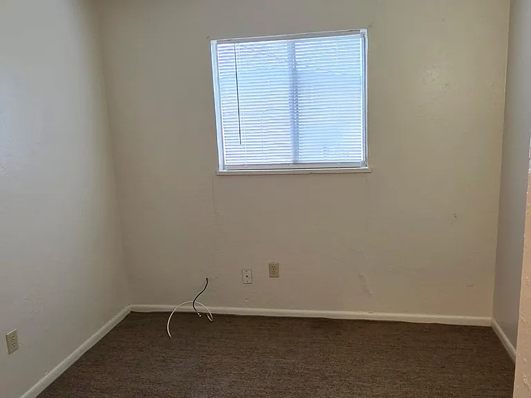 922A Kings Rd #A — Photo 5