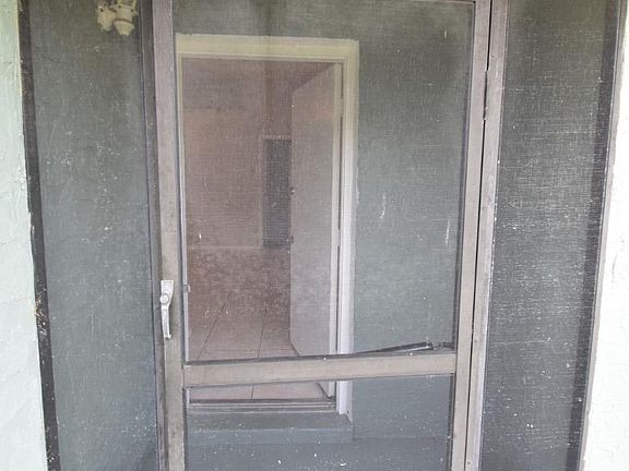 4th image of 3285 Peace Pipe Dr
